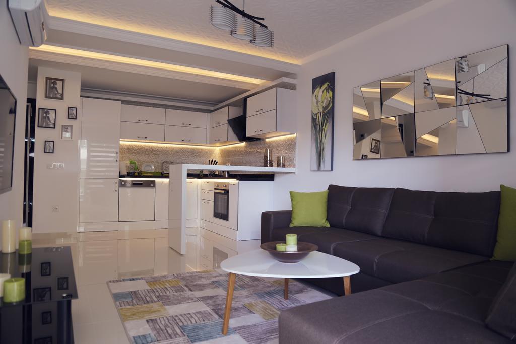 Apartment Saray Mahallesi อลันยา ภายนอก รูปภาพ